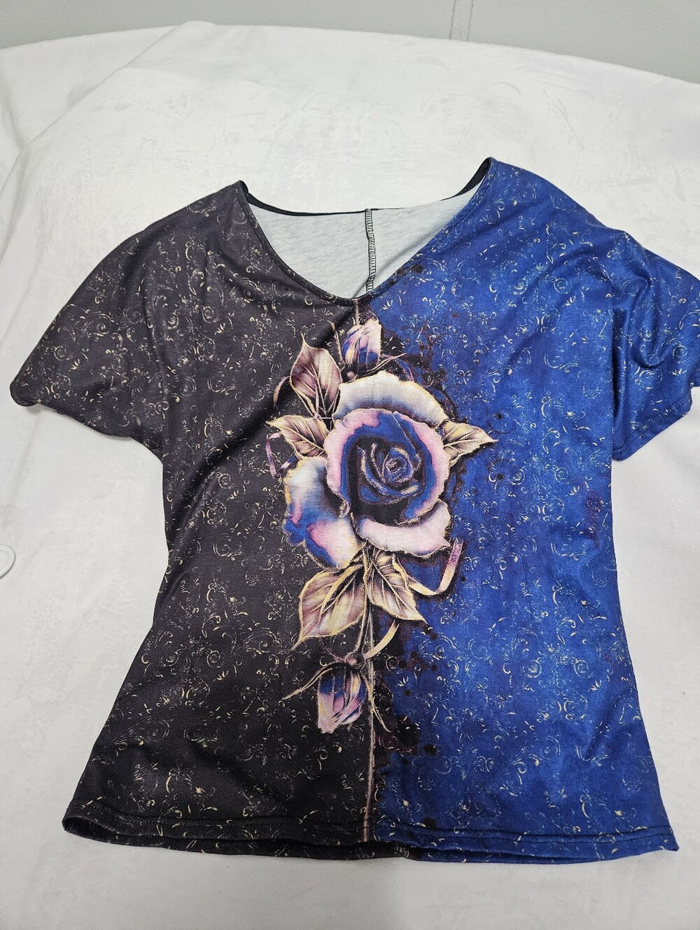 Women’s Two-Tone Blue & Black Rose Print Top